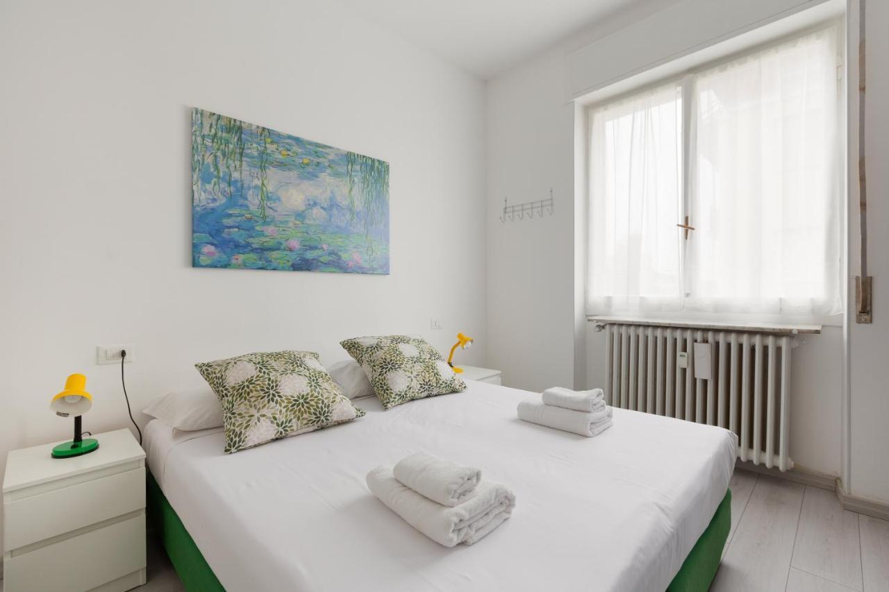 Apartment With Balcony -Bisceglie Red Line Subway Milan Exterior photo